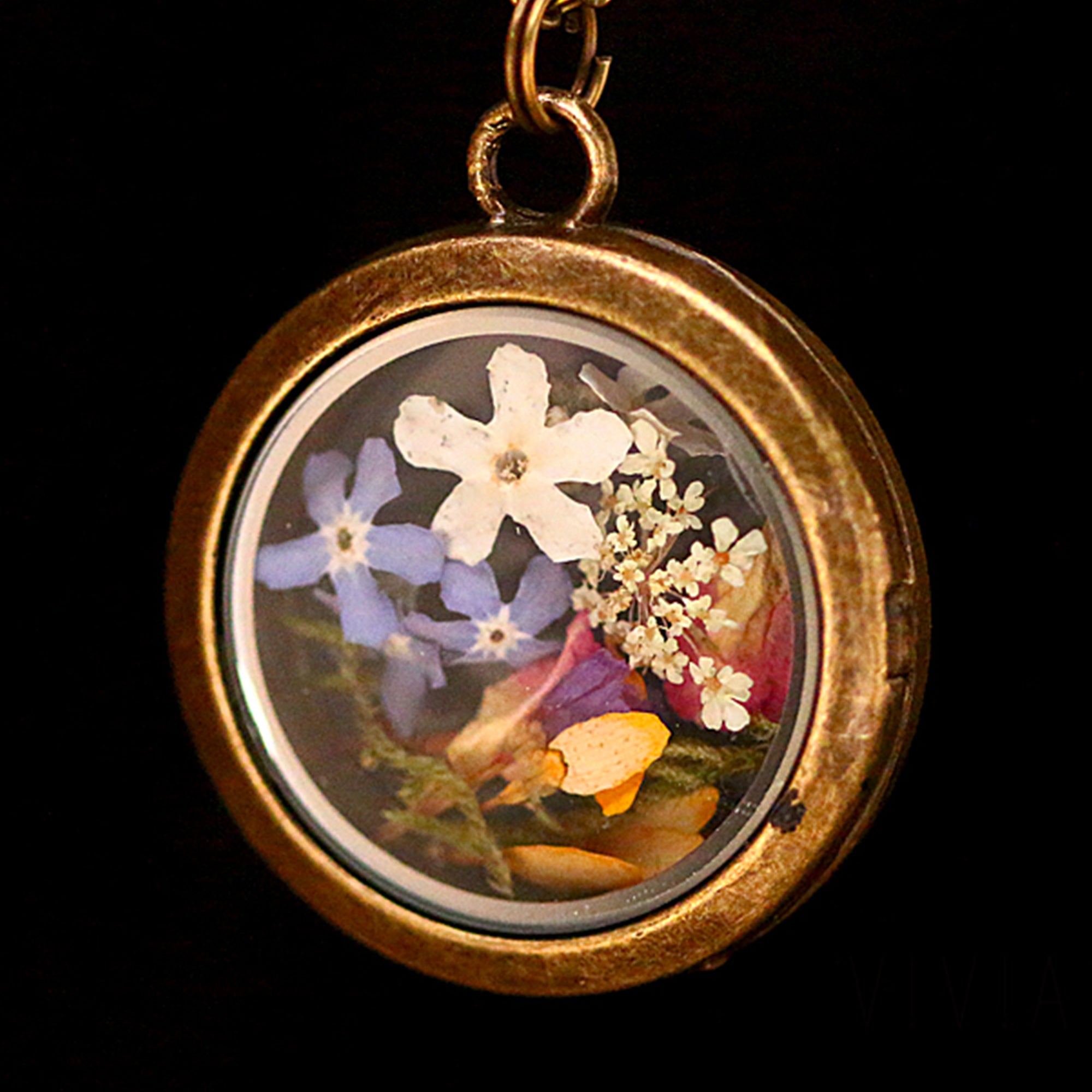 Glas Medaillon Kette mit echten Blumen - VIVIANNASCHMUCK