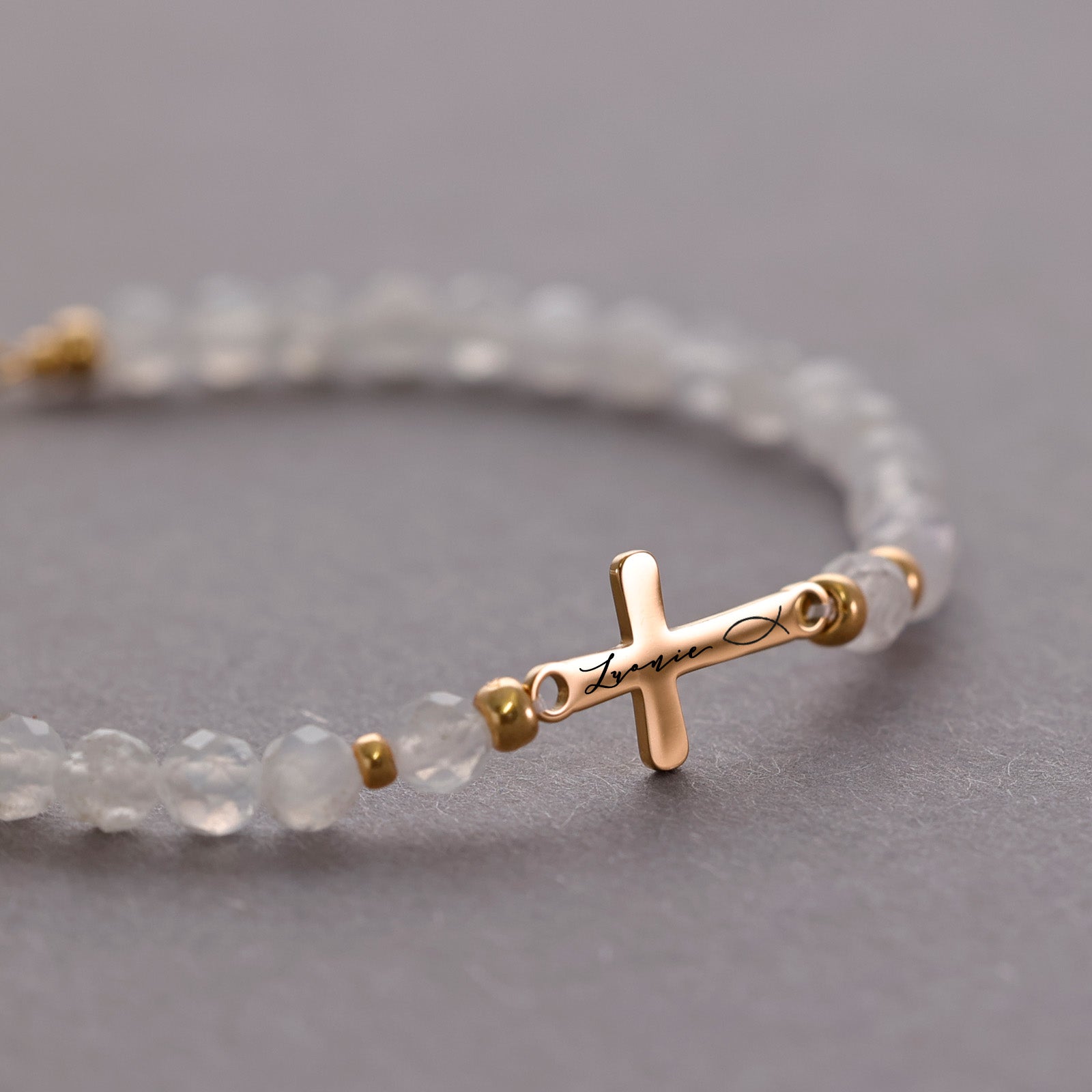 Mondstein Kreuz Armband - Geschenk zur Konfirmation mit Karte